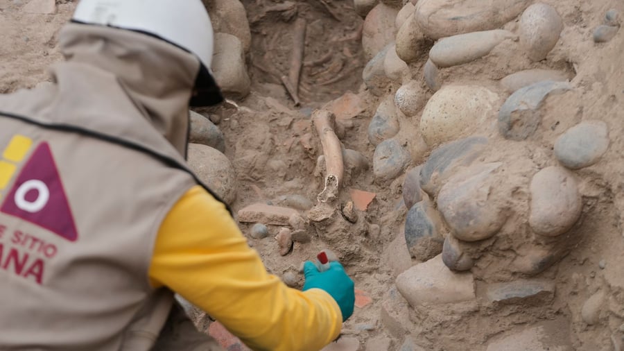 Archäologie: 1.400 Jahre alte Überreste bei Ausgrabungen in Peru entdeckt