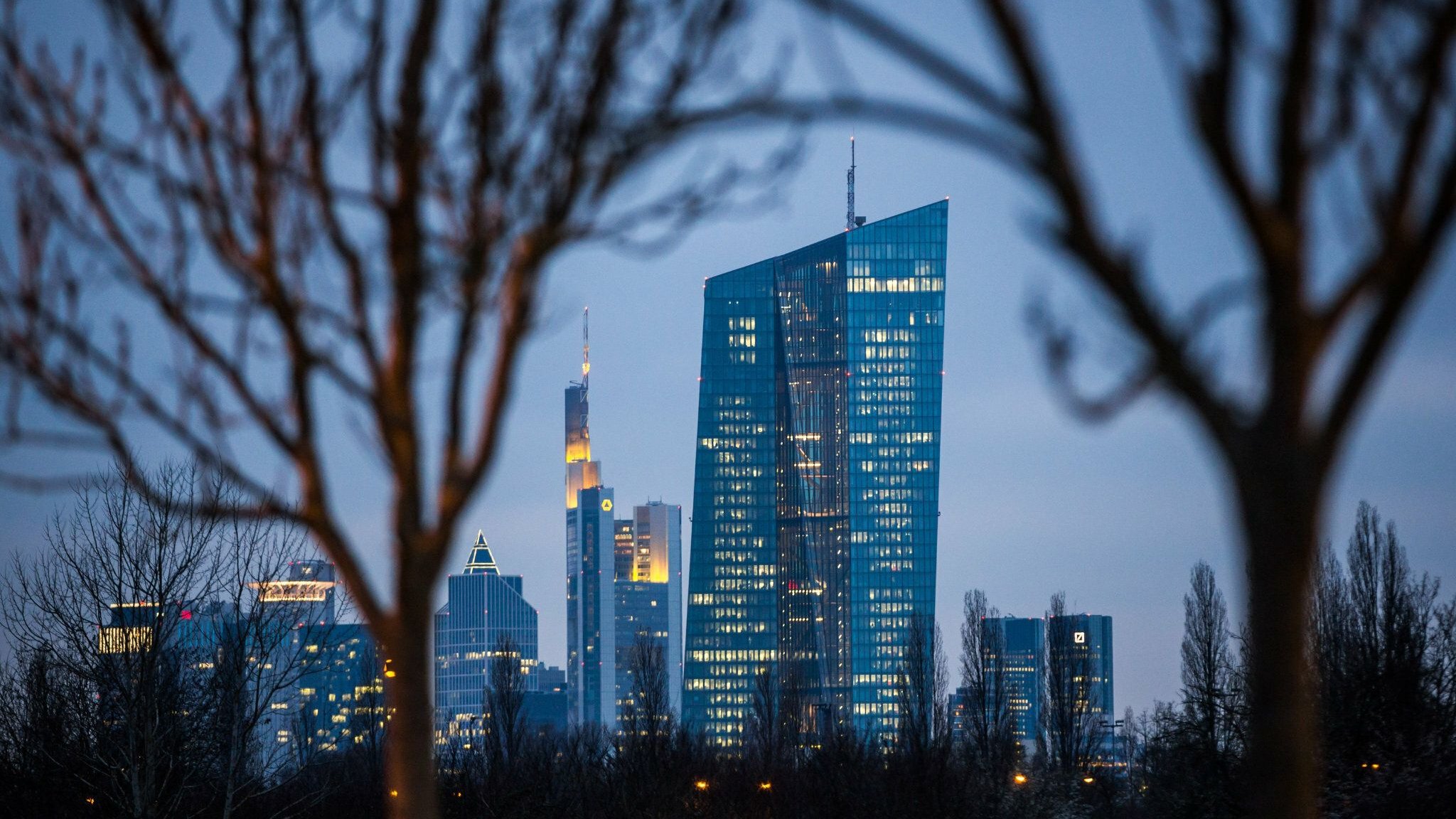 EZB: Inflation im Euro-Raum springt auf 2,5 Prozent