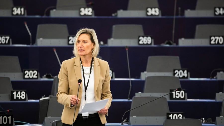 Widerstand gegen Ermittlungen: Betrugsverdacht: Parlament stimmt über Fall von CSU-Vize ab