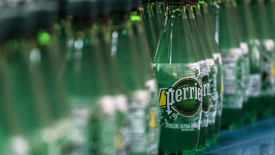 Lebensmittel: Nestlé findet Investor für Wassergeschäft