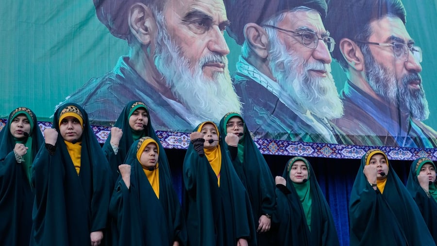 Stockende Friedensgespräche: Iran droht bei neuen Angriffen mit Vergeltung