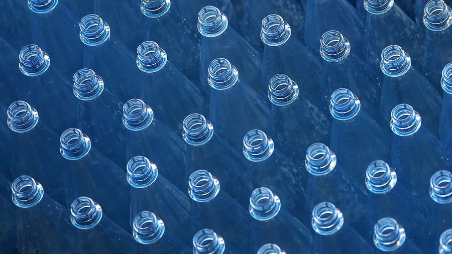 Recyclter Kunststoff: Recycling-Anteil von Plastik-Pfandflaschen steigt