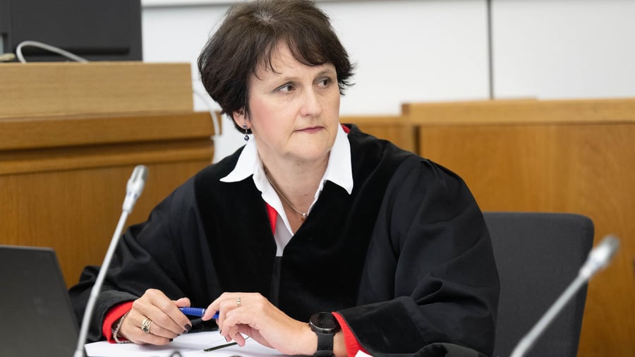 Klette-Prozess: Staatsanwaltschaft will 15 Jahre Haft für Ex-RAF-Terroristin