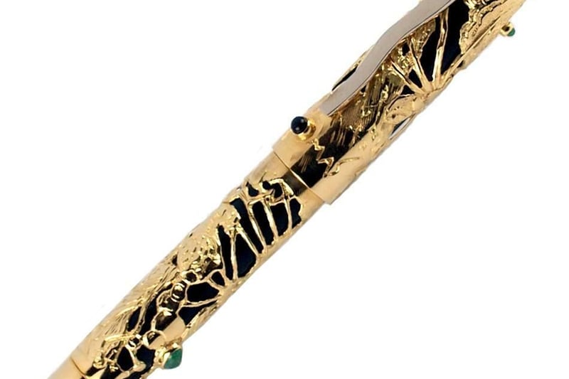Visconti Divina Fashion Luxus Füllfederhalter Schwarz Gold KP18-27-FPA10M Füller Visconti Divina Fashion Luxus Füllfederhalter Schwarz Gold KP18-27-FPA10M Füller