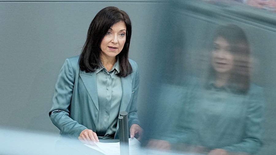 Bundestag: Neustart oder Kostenfalle? Debatte um neues Heizg