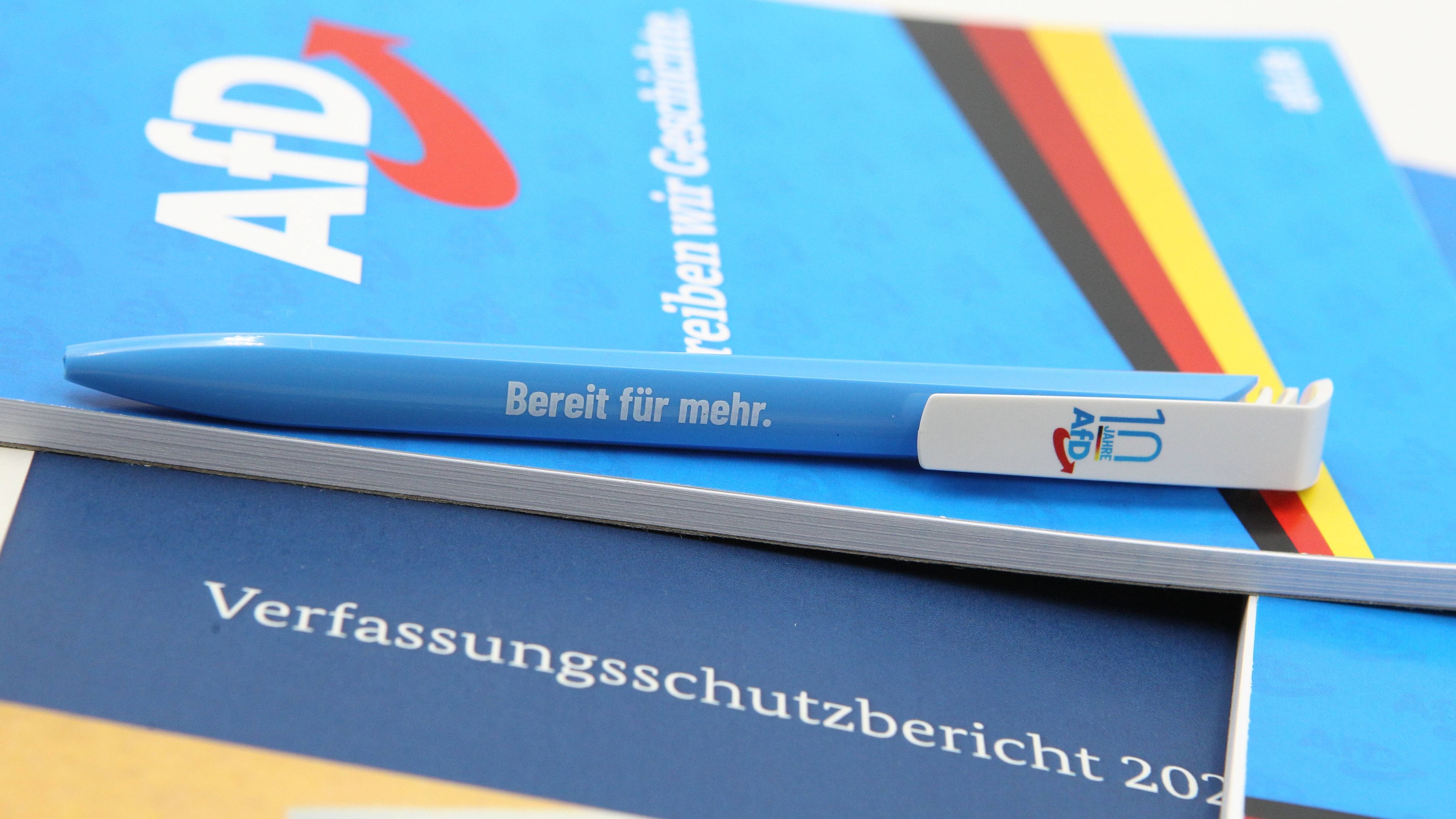 Kommentar: Wer AfD-Kulis bekämpft, entmündigt die Schüler