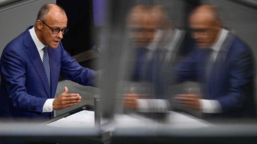Generaldebatte: „Sie wollen unser Land destabilisieren“: Der Kanzler stellt sich der siegesgewissen AfD