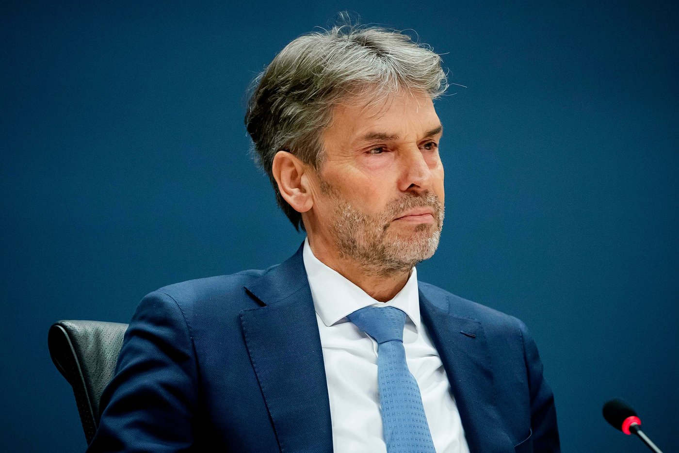 Niederlande: Ex-Geheimdienstchef Schoof wird niederländischer ...