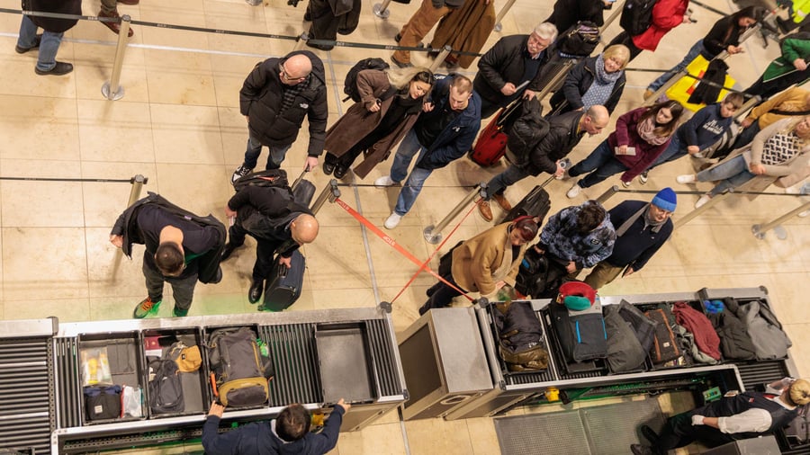 Luftverkehr: Auswertung – Fast so viele Urlaubsflüge wie vor Corona