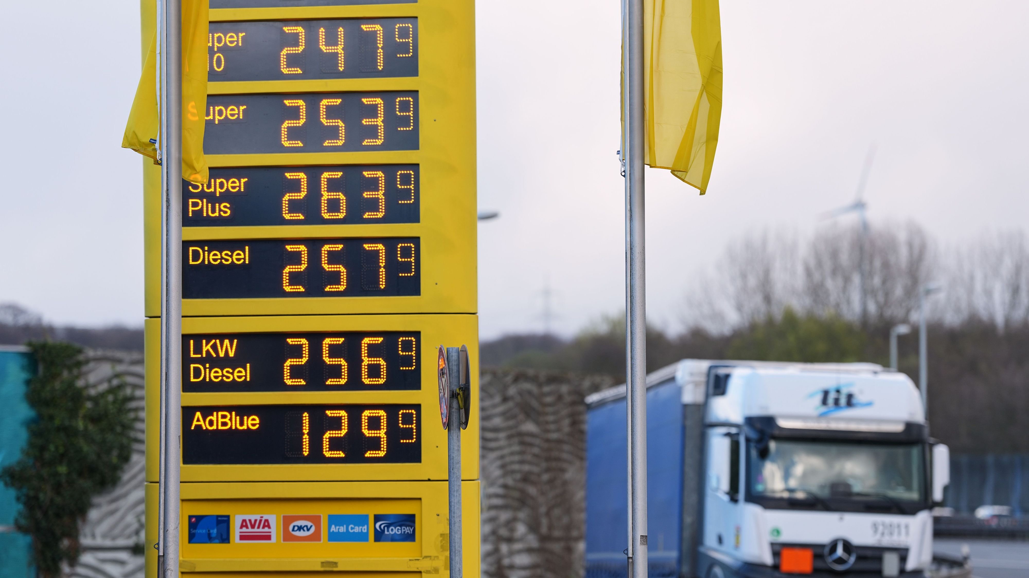 Iran-Krieg: So k&ouml;nnte das Entlastungspaket bei den Spritpreisen aussehen