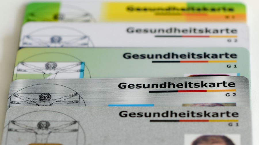 Versorgung: Krankenkassen mit Halbjahres-Plus - „Keine Entwarnung“