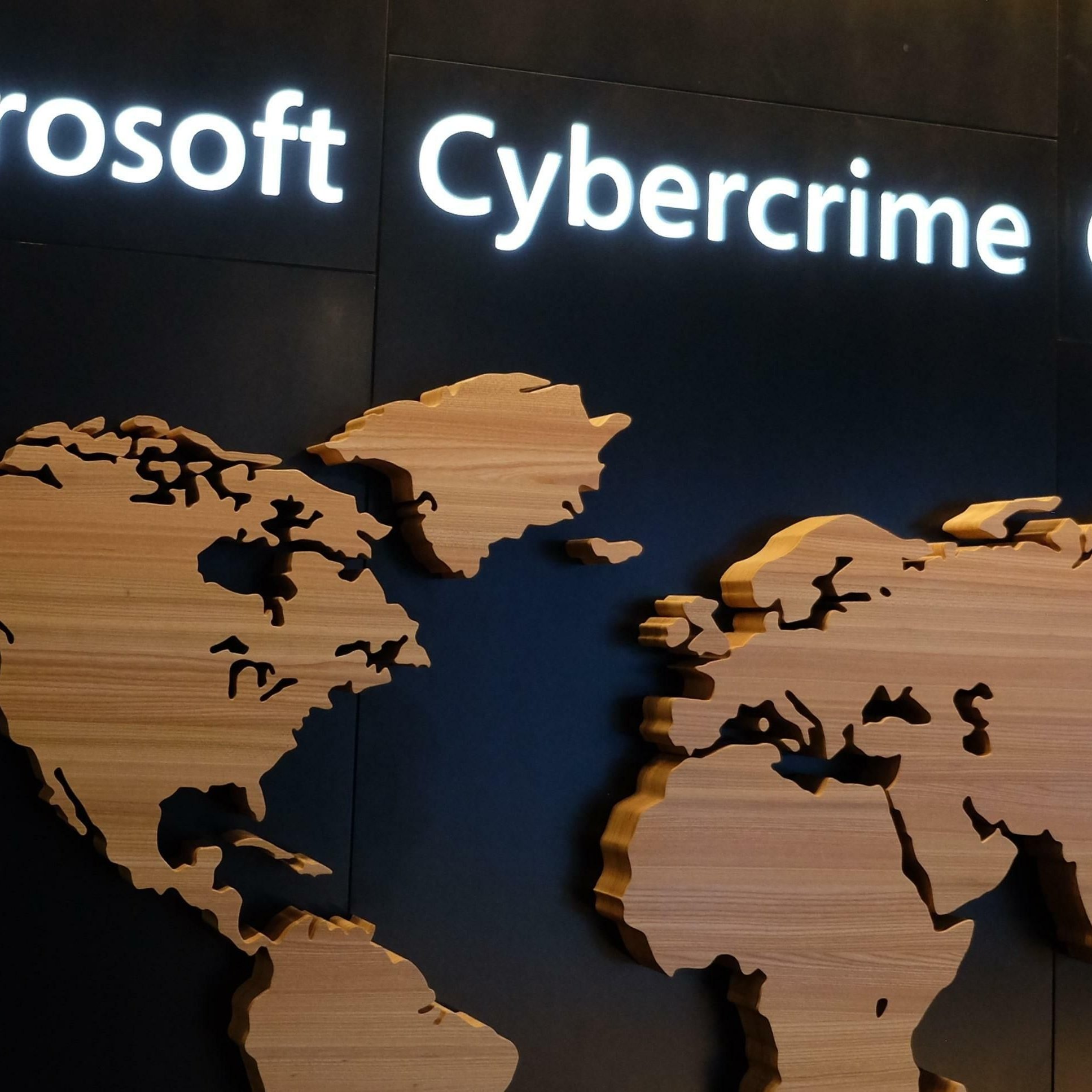 Microsoft investiert eine Milliarde Dollar im Kampf gegen Hacker