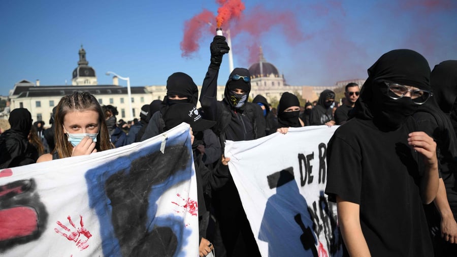 Aktionstag in Frankreich: Schülerproteste weiten sich aus - Krisensitzung im Élysée