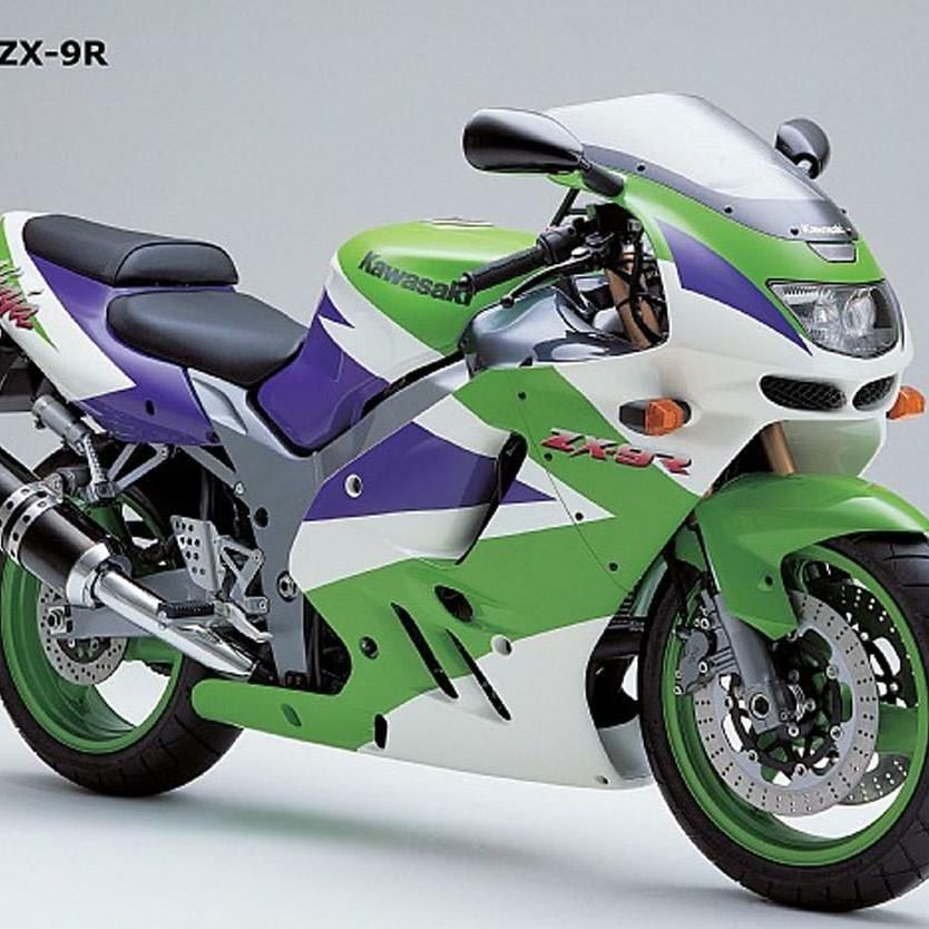 Rita◡̈ TOP AUS POLYAMID MIT SONNEN-RAFFUNGEN - Gelb | ZARA