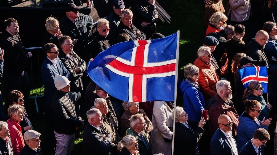 Referendum: Island stimmt knapp über neue EU-Beitrittsgespräche ab