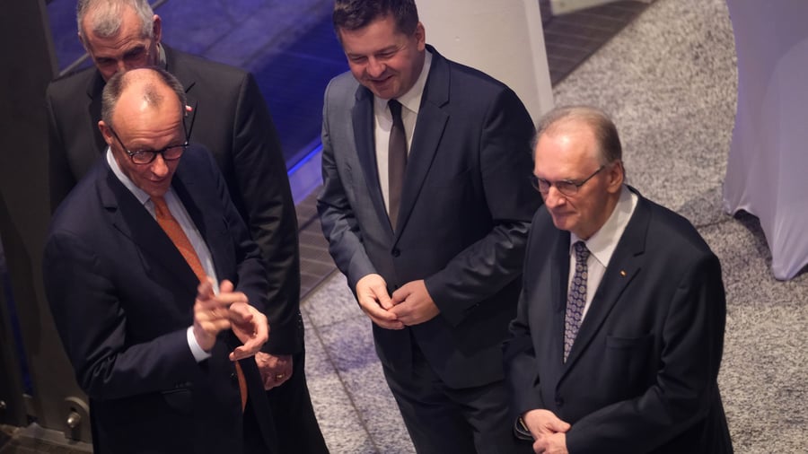 Wirtschaftslage: Merz wirft SPD wegen Erbschaftsteuer Verunsicherung vor