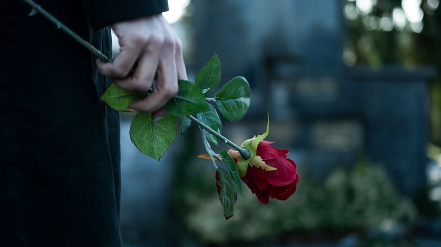 Nachlass: Zwischen Trauer und Millionen – richtig mit dem Erbe umgehen