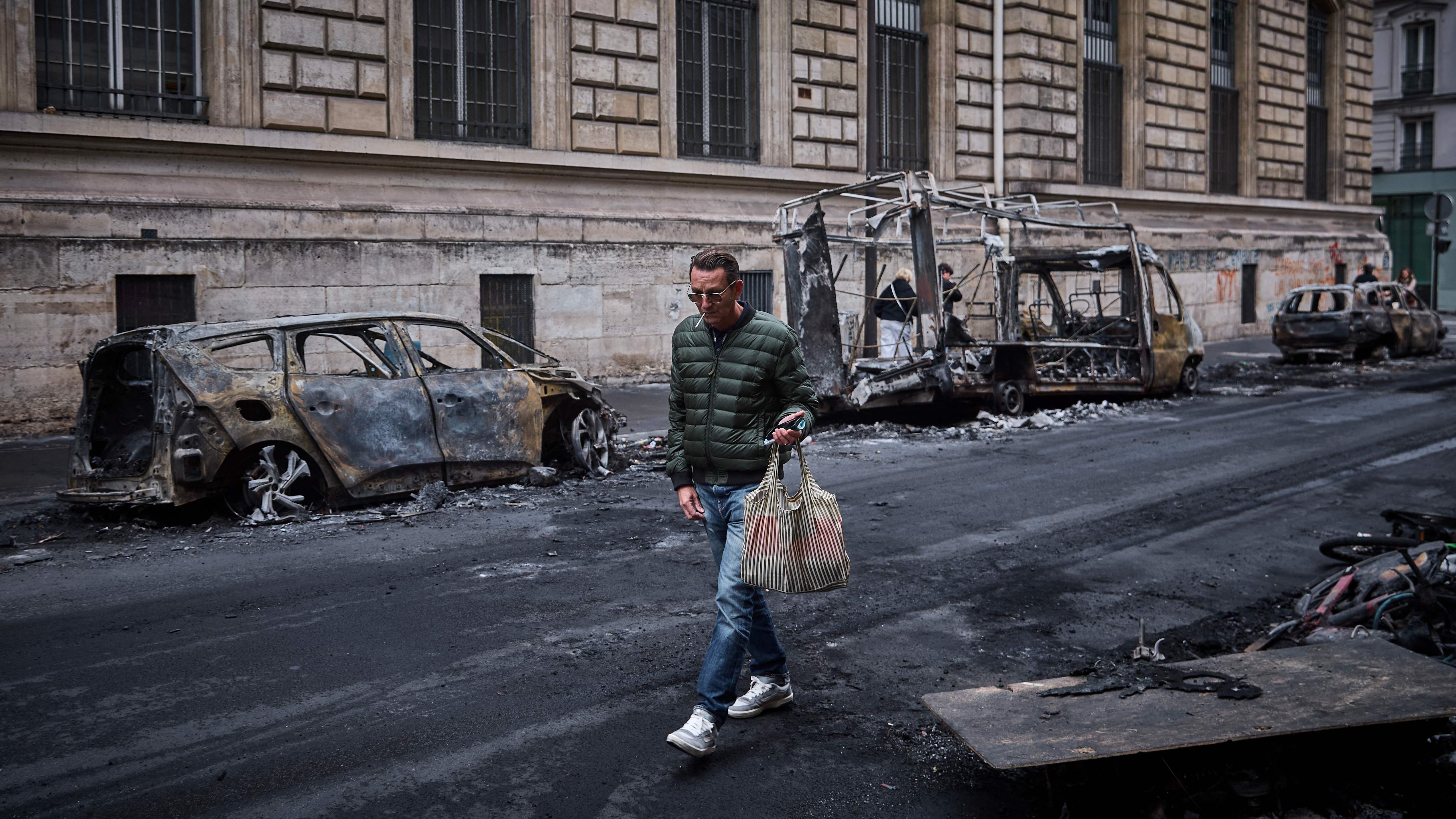 France Extends Curfews Amid Rising Protests and Unrest