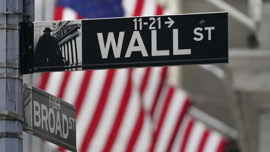 Dow Jones, S&P 500, Nasdaq: US-Börsen öffnen im Minus – Angst vor Lieferausfällen treibt Ölpreis