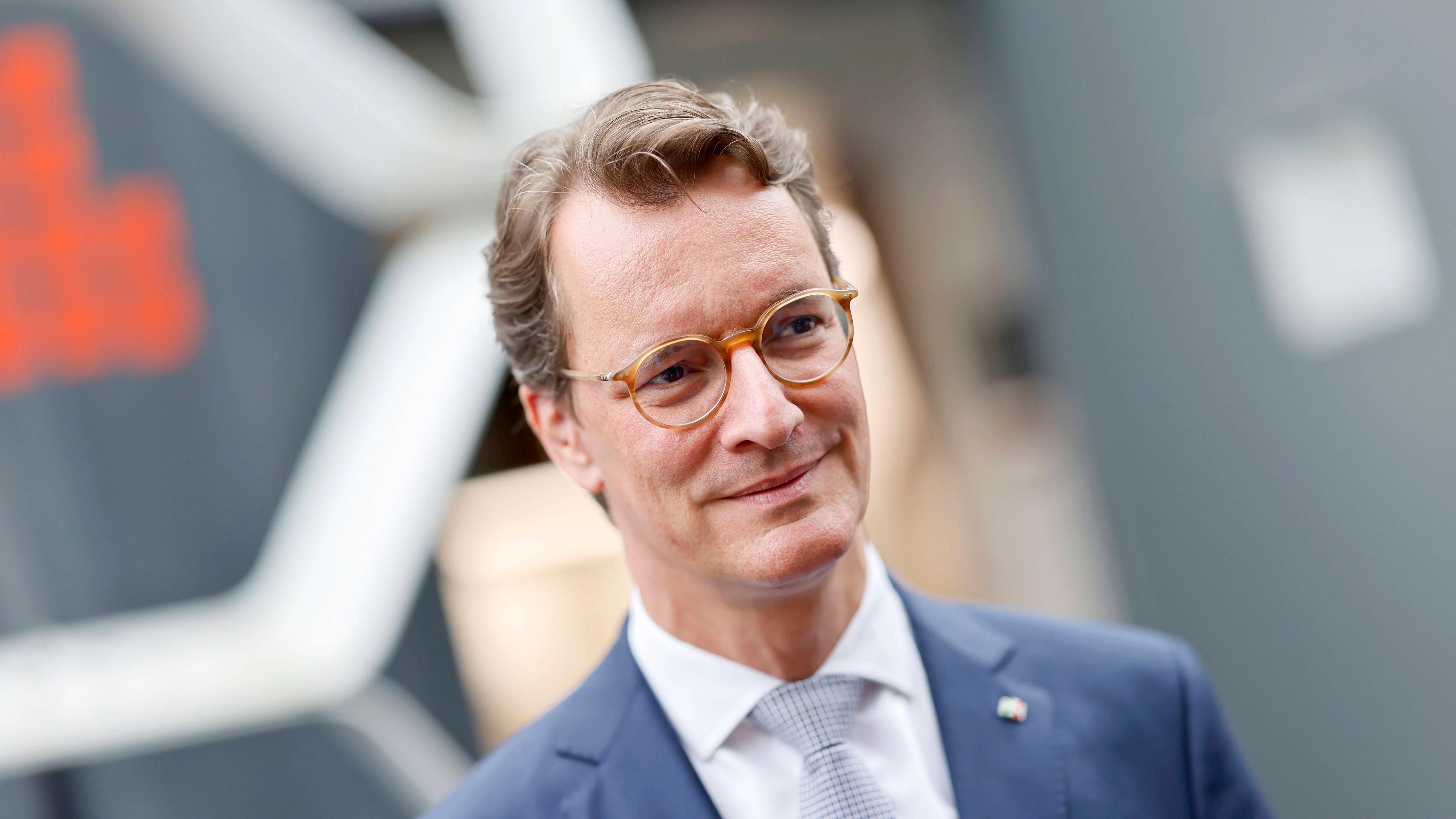 Election in Saxony-Anhalt: Wüst - | 