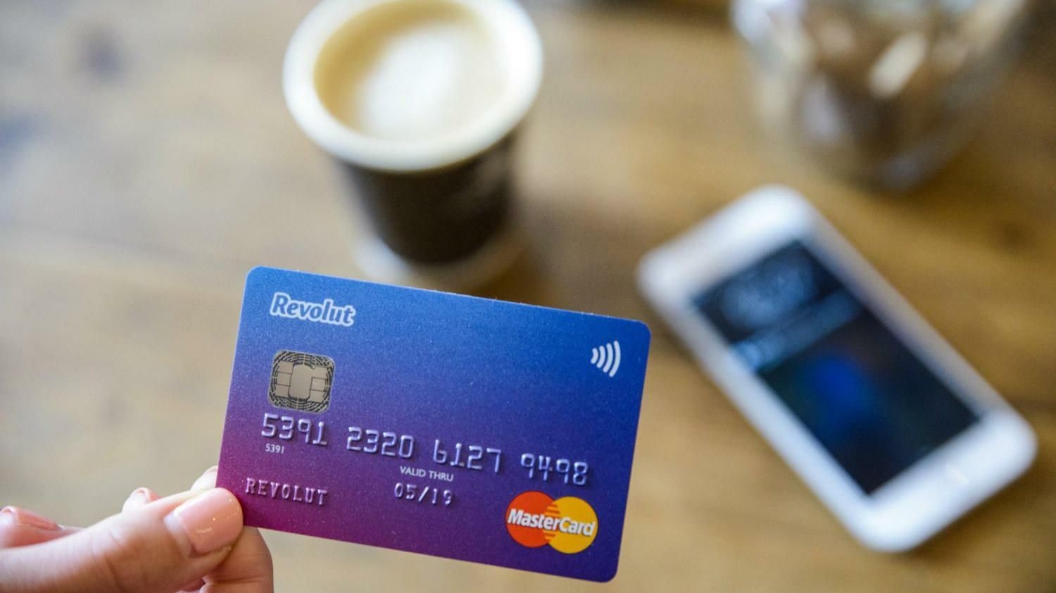 Neobank: Revolut hängt selbst Großbanken wie Barclays und Lloyds ab