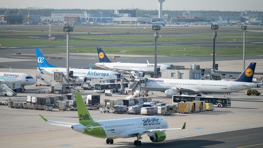 Luftfahrt: Airlines reicht Senkung der Ticketsteuer nicht aus