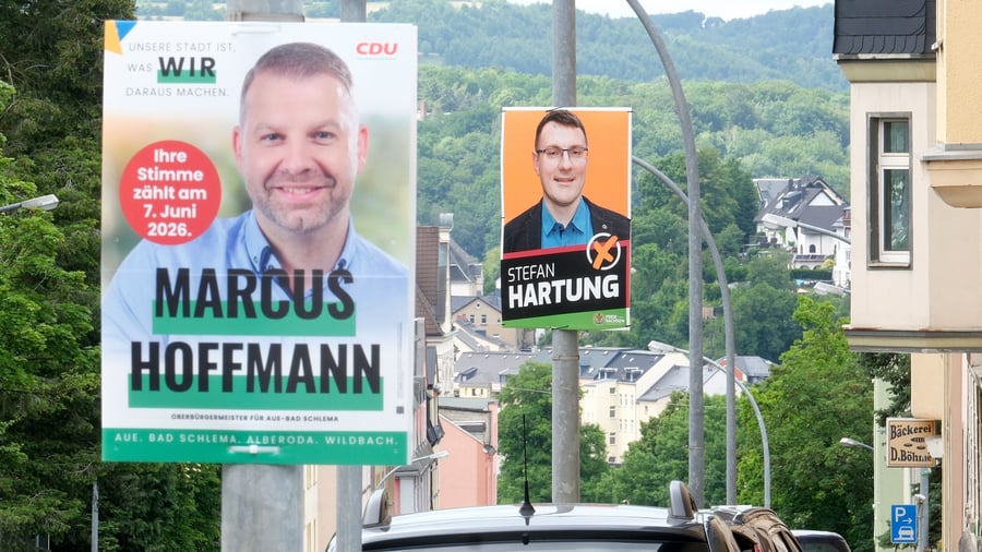 Wahlen: CDU-Kandidat gewinnt OB-Wahl in Aue gegen Rechtsextr