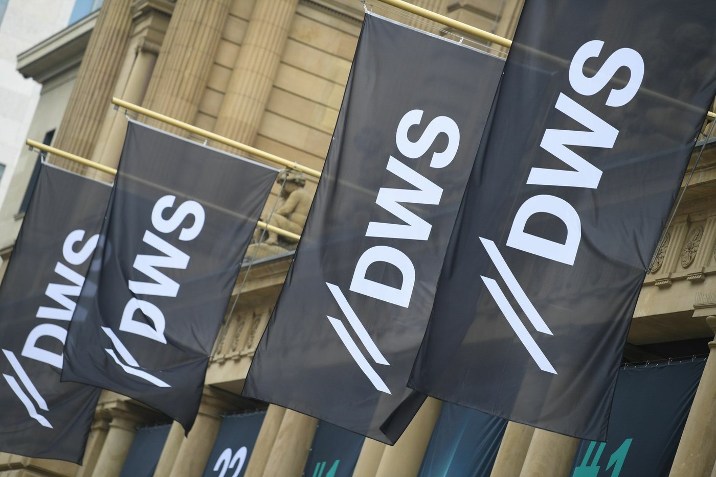 DeutscheBankFondstochter DWS will eine außerordentliche Dividende