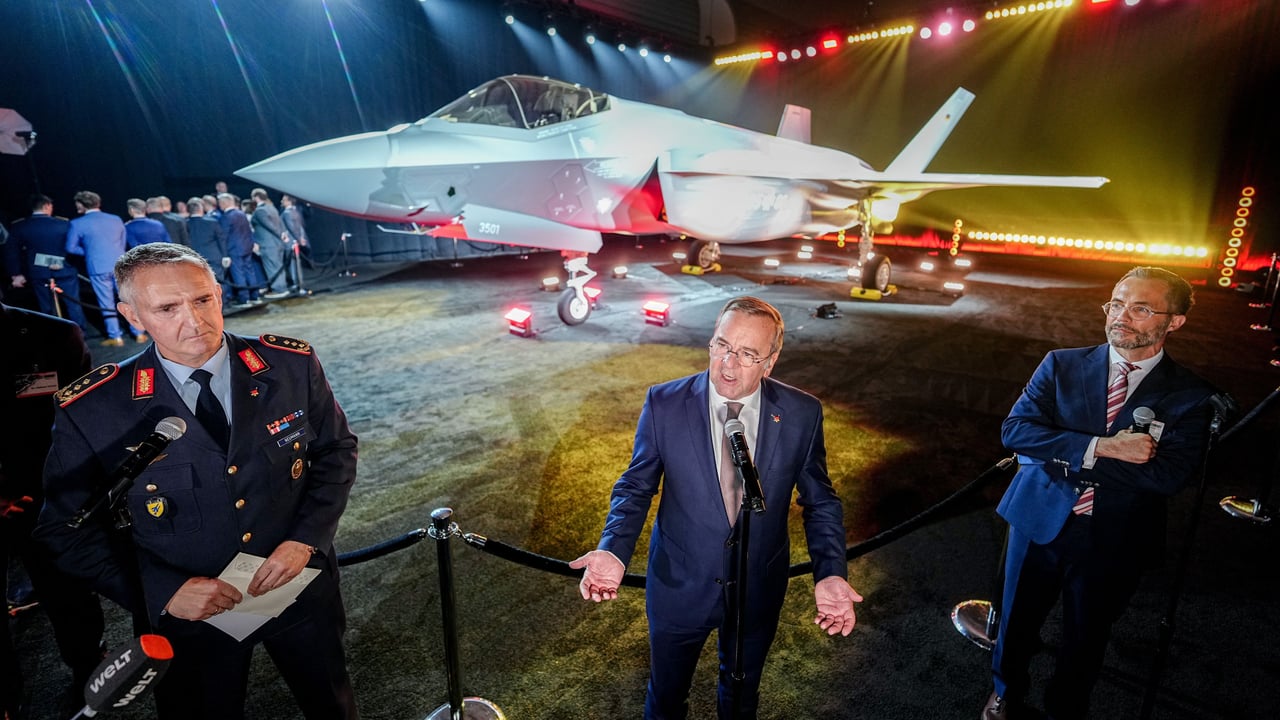 Rüstungsprojekte: Pistorius nimmt F-35 in Empfang – und spricht von „Gänsehaut“-Moment