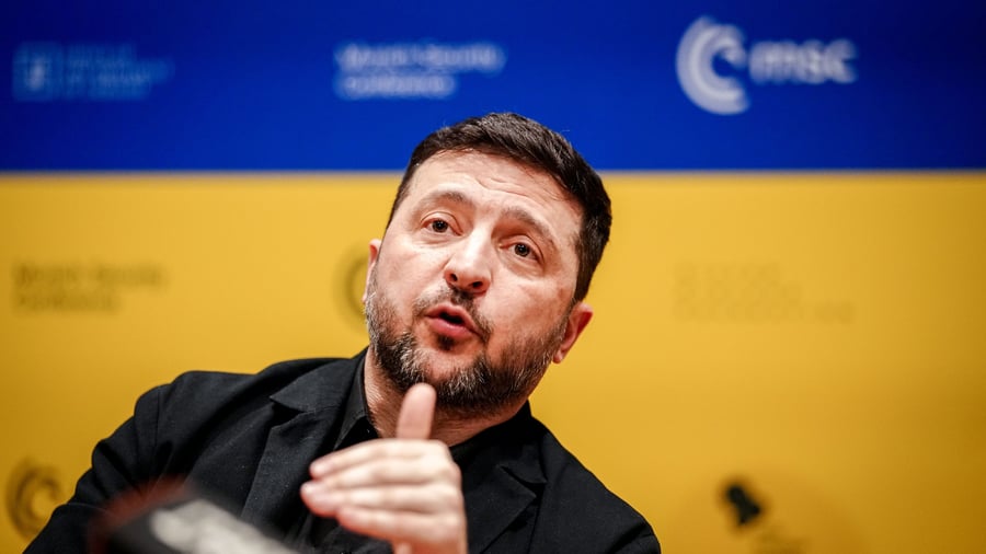 +++ Ukraine-Krieg +++: Selenskyj: Angriffe auf Moskau „völlig gerechtfertigt“