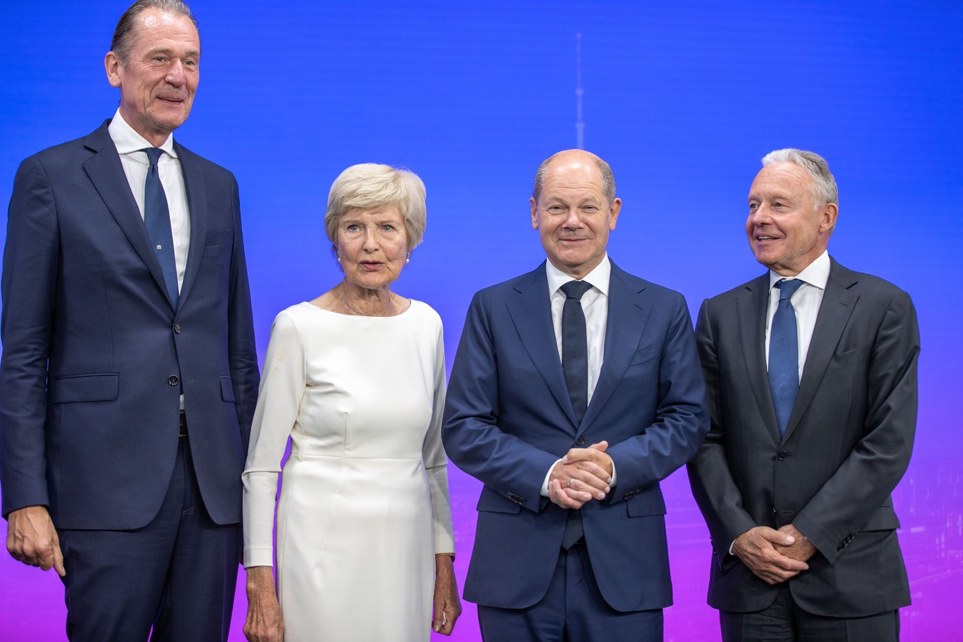 Medien Springer soll noch in diesem Jahr aufgespalten werden