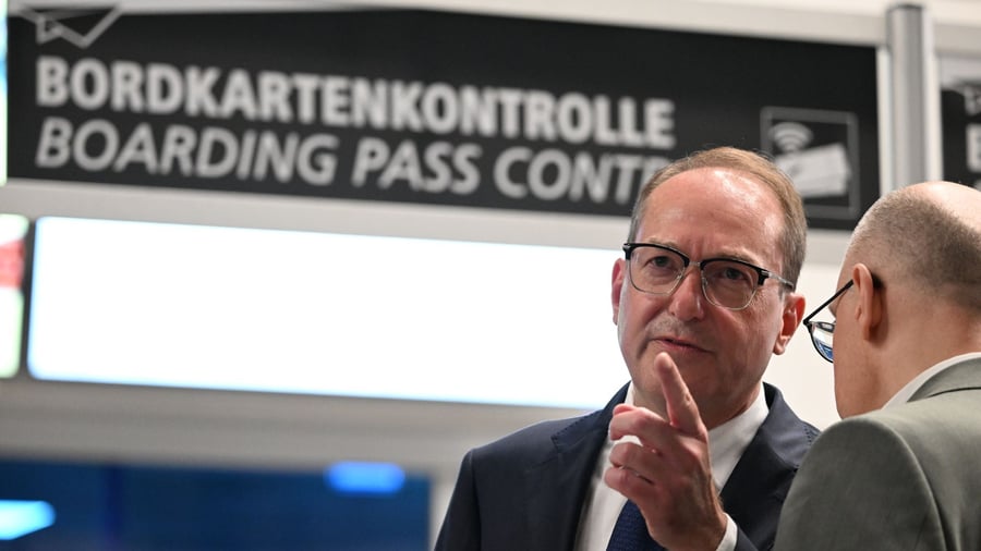 Hybride Bedrohung: Sprengstoff-Drohne am Flughafen: „Fremde Mächte“ am Werk?