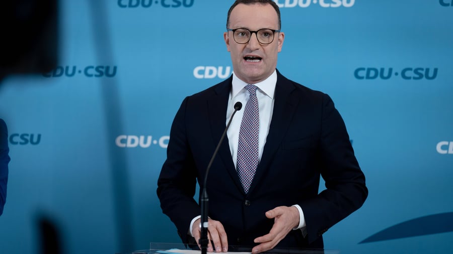 Leihmutterschaft: „Das geht überhaupt nicht“: Erster CDU-Landesverbandschef fordert Rücktritt von Jens Spahn