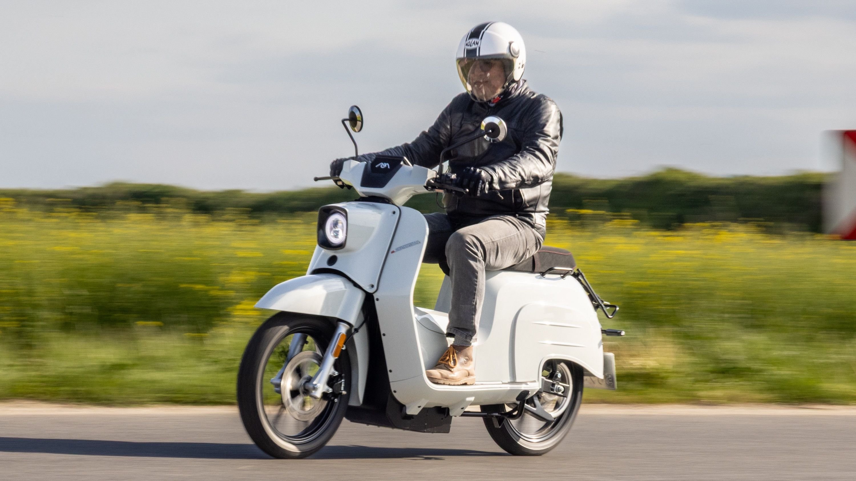 Govecs Elektro Schwalbe Vor Dem Aus govecs-elektro-schwalbe-vor-dem-aus