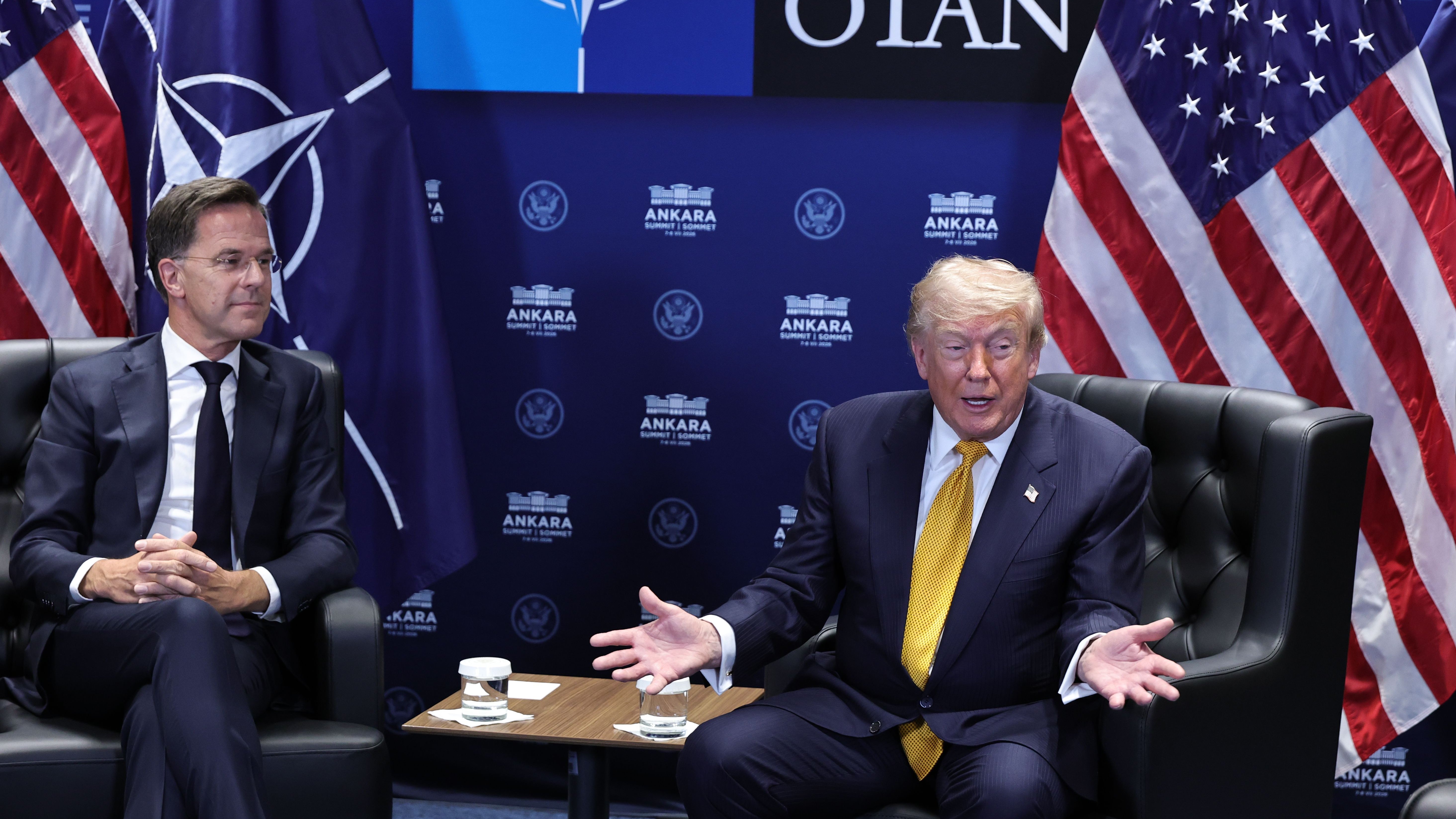 USA greifen über 80 iranische Ziele an