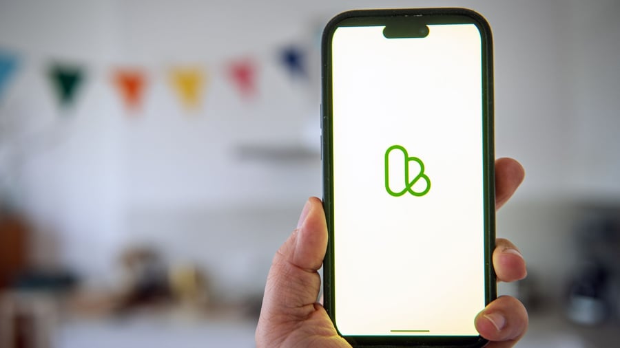 Web- und App-Tipp: „Kleinanzeigen.de“: Wussten Sie, dass KI Ihre Chats liest?