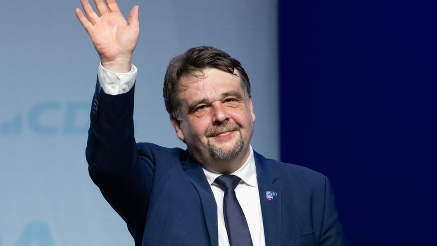 Parteien: Dennis Radtke bleibt Chef des CDU-Arbeitnehmerflügels