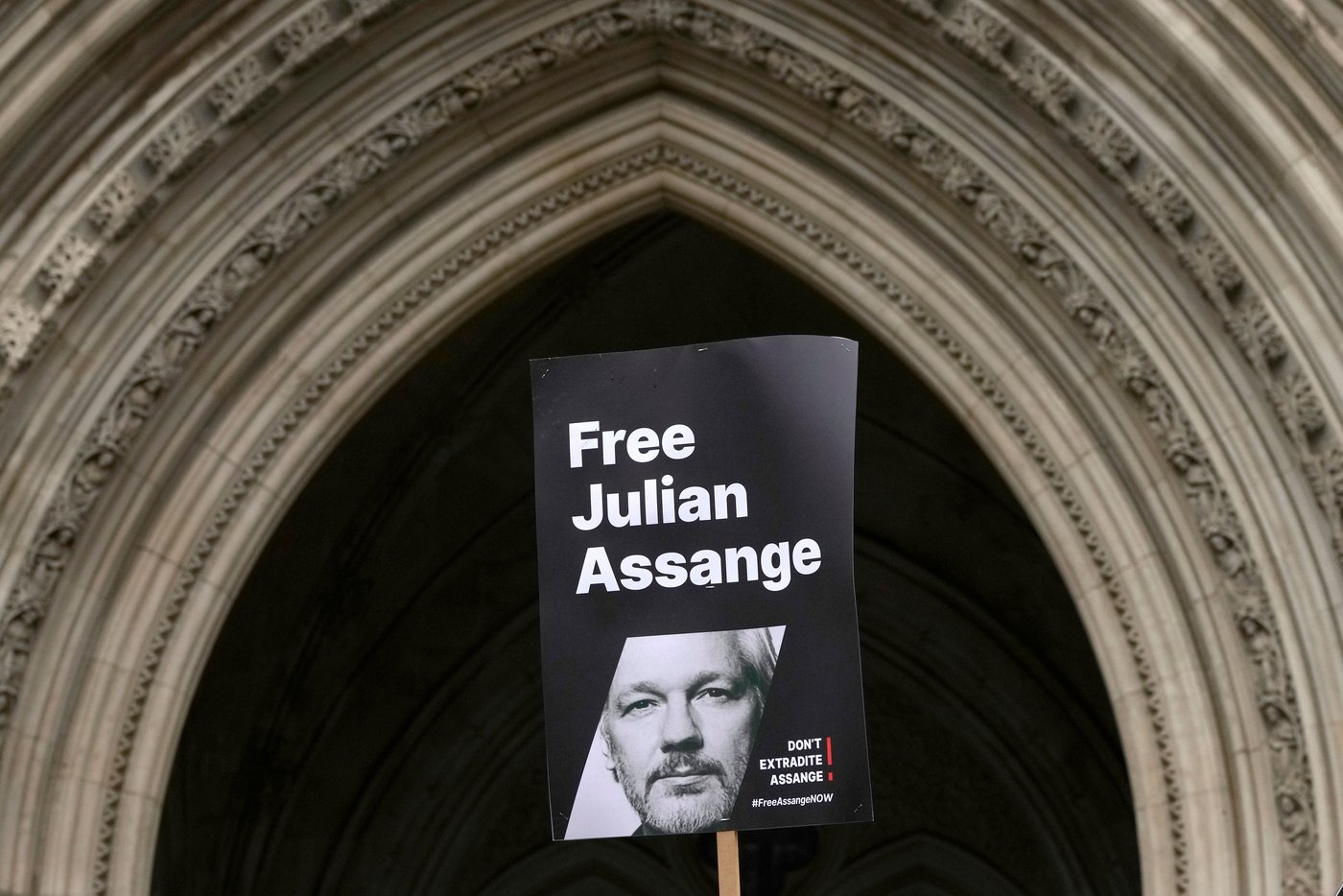 UK: Assange must wait for decision on extradition