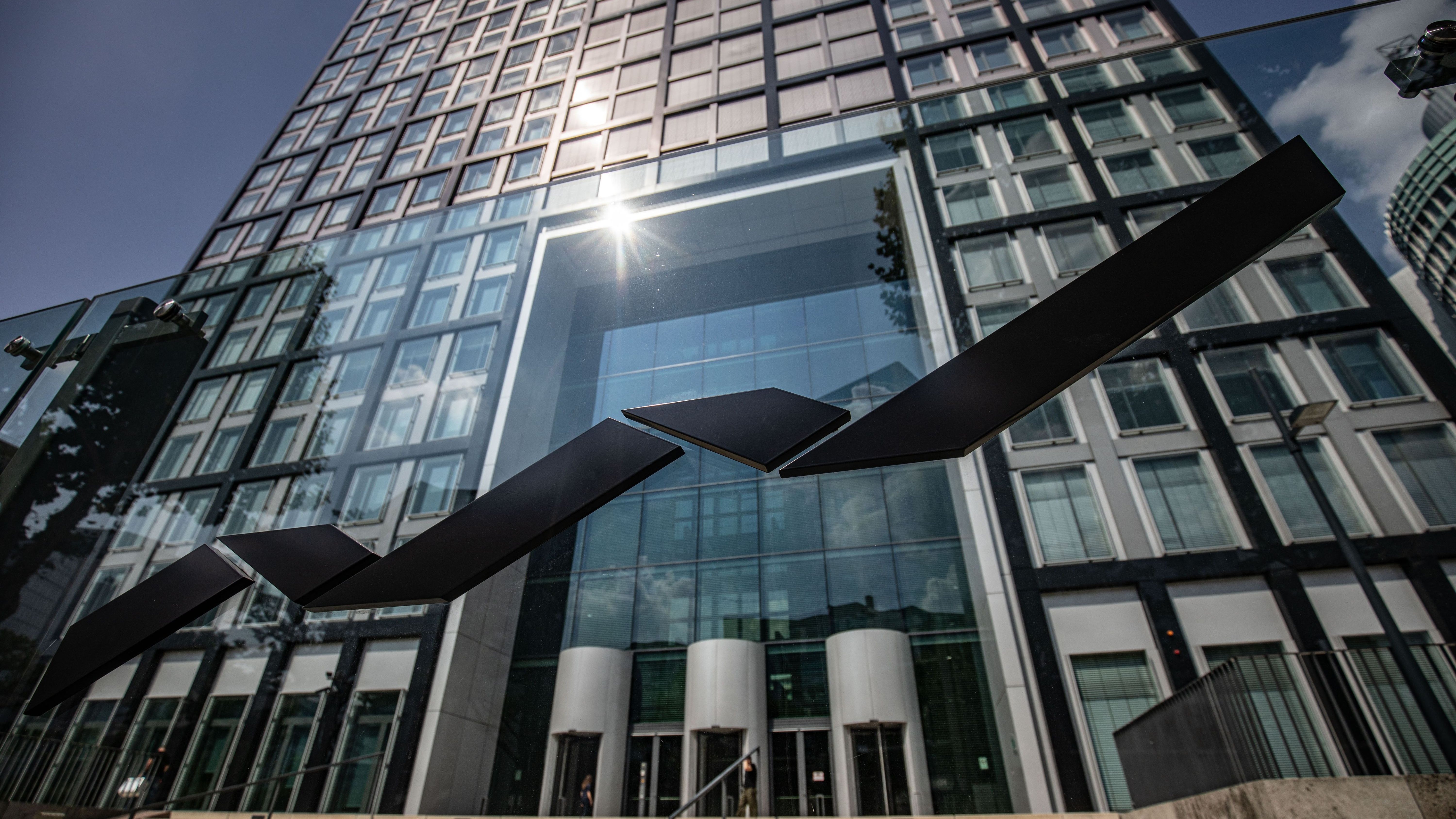 Deutsche Börse raises 2026 targets as earnings grow
