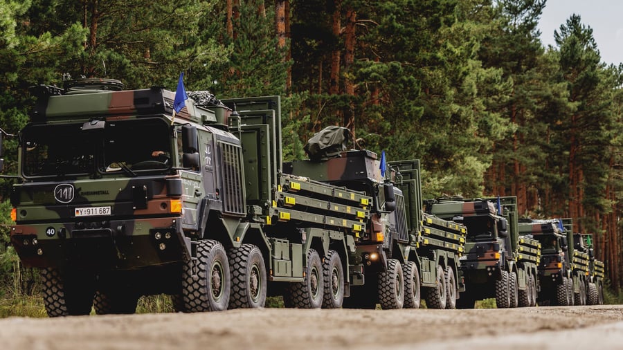 Militär: 2030 neue Lkw: Bundeswehr gibt neue Großbestellung bei Rheinmetall auf