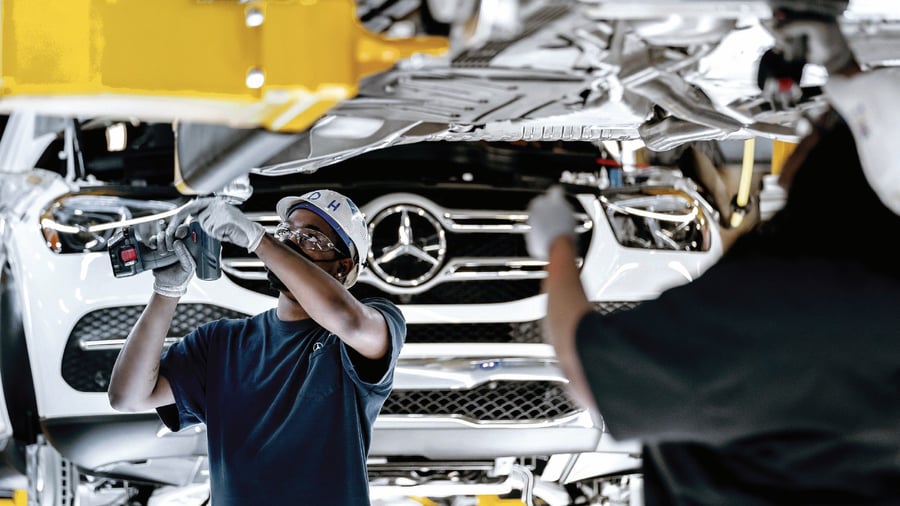Autoindustrie: Neues US-Gesetz könnte Mercedes-Geschäft gefährden