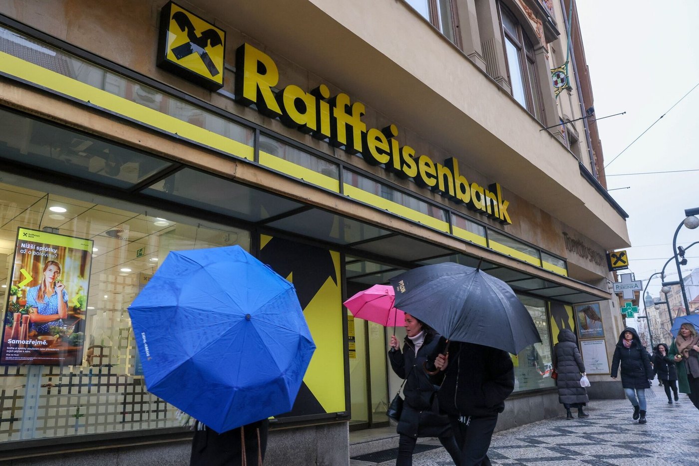 Banken: Raiffeisen Bank International sucht Mitarbeiter in Russland