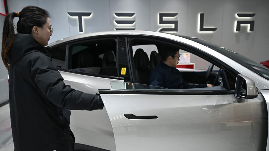 Autobranche: Sicherheitsrisiko – China verbietet versenkbare Auto-Türgriffe
