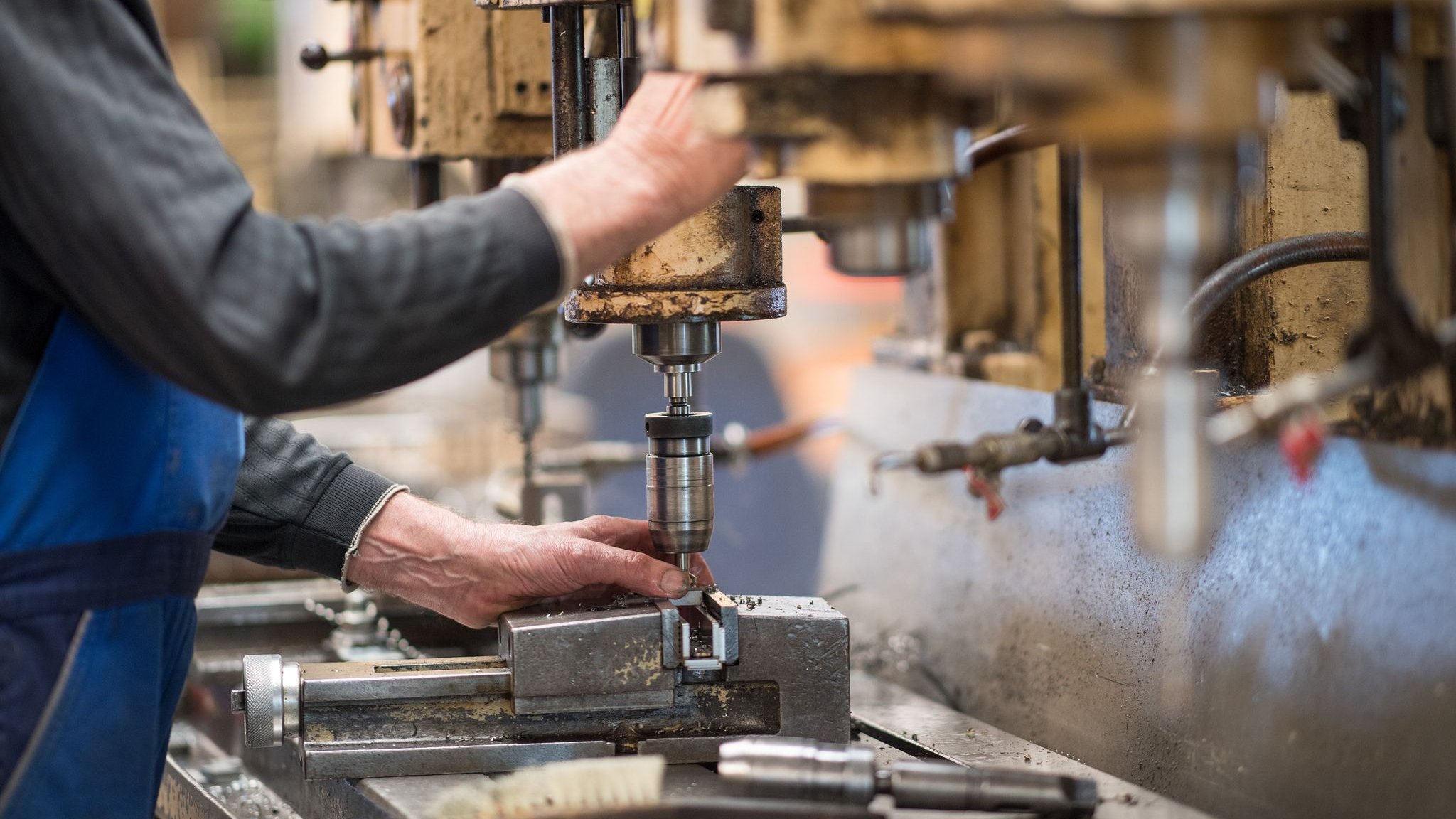 DZ Bank survey: SMEs lose confidence in the Merz government
