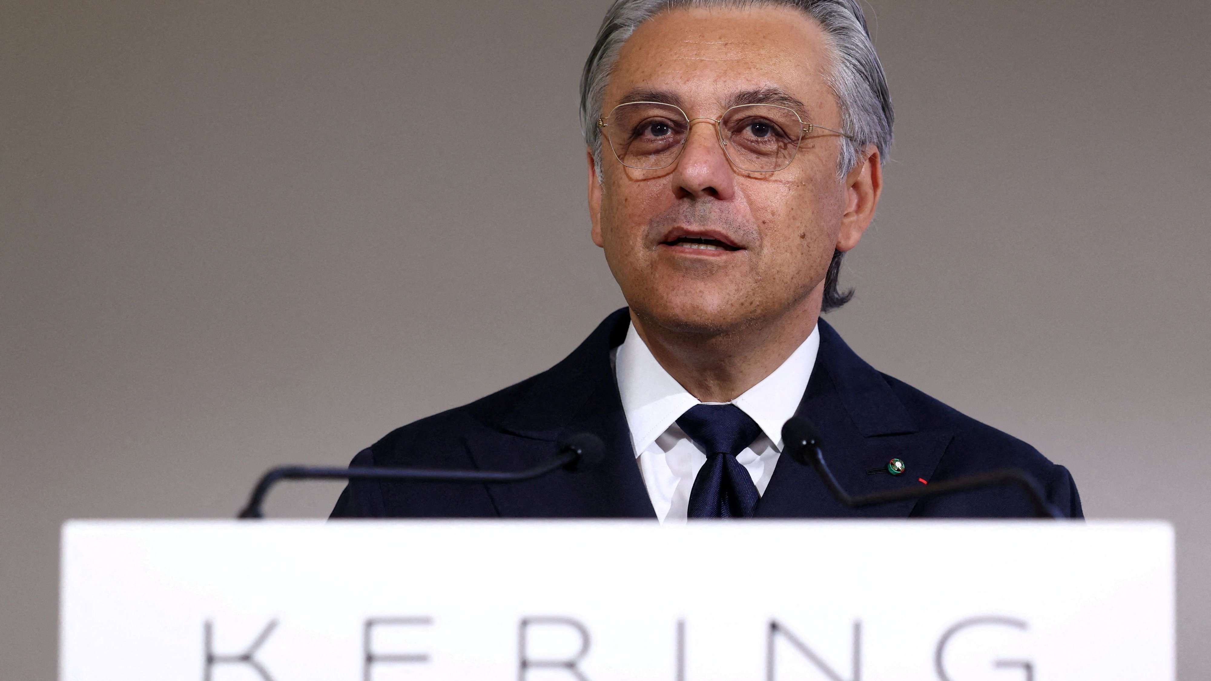 Gianluca de Ficchy: Kering-Chef De Meo wirbt weiteren Topmanager bei ...