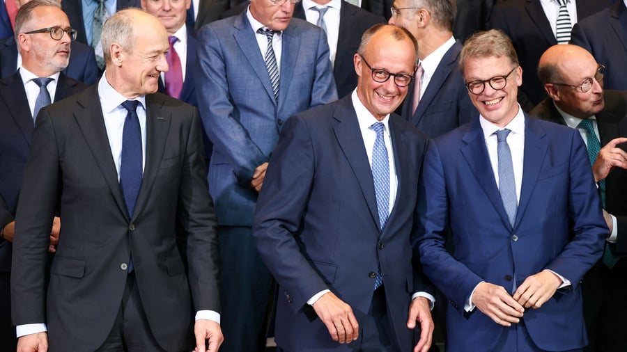 Initiative „Made for Germany“: „Wir brauchen mehr Tempo, mehr Mut“ – Konzernchefs fordern Reformschub
