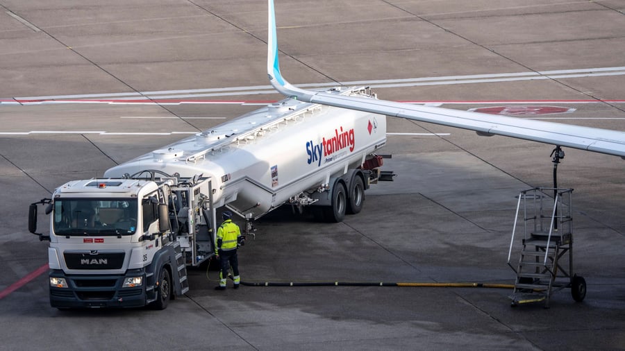 Iran-Krieg: Kerosinmangel: Wie sicher ist der Sommerurlaub?