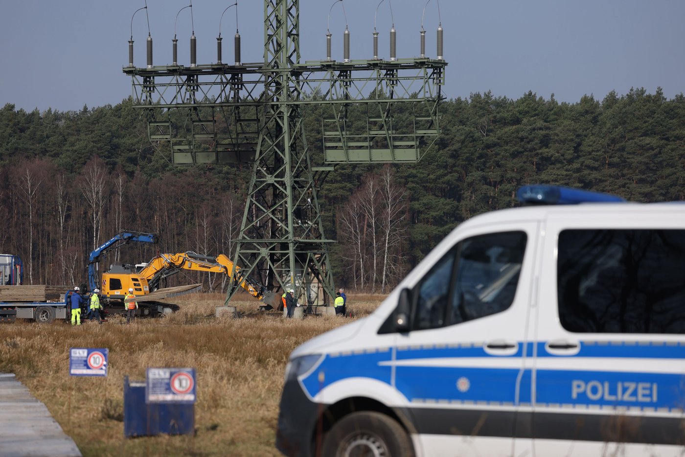 Nach Brandanschlag In Südost Berlin Längster Stromausfall Seit Kriegsende Endlich Behoben - ip5z9nm