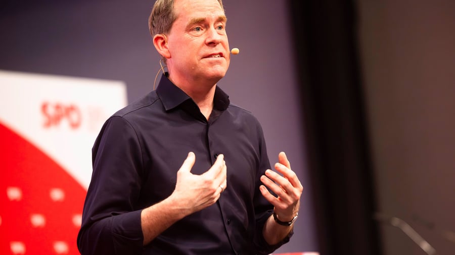 Politische Gewalt: Anschläge gegen mehrere Parteibüros in Norddeutschland