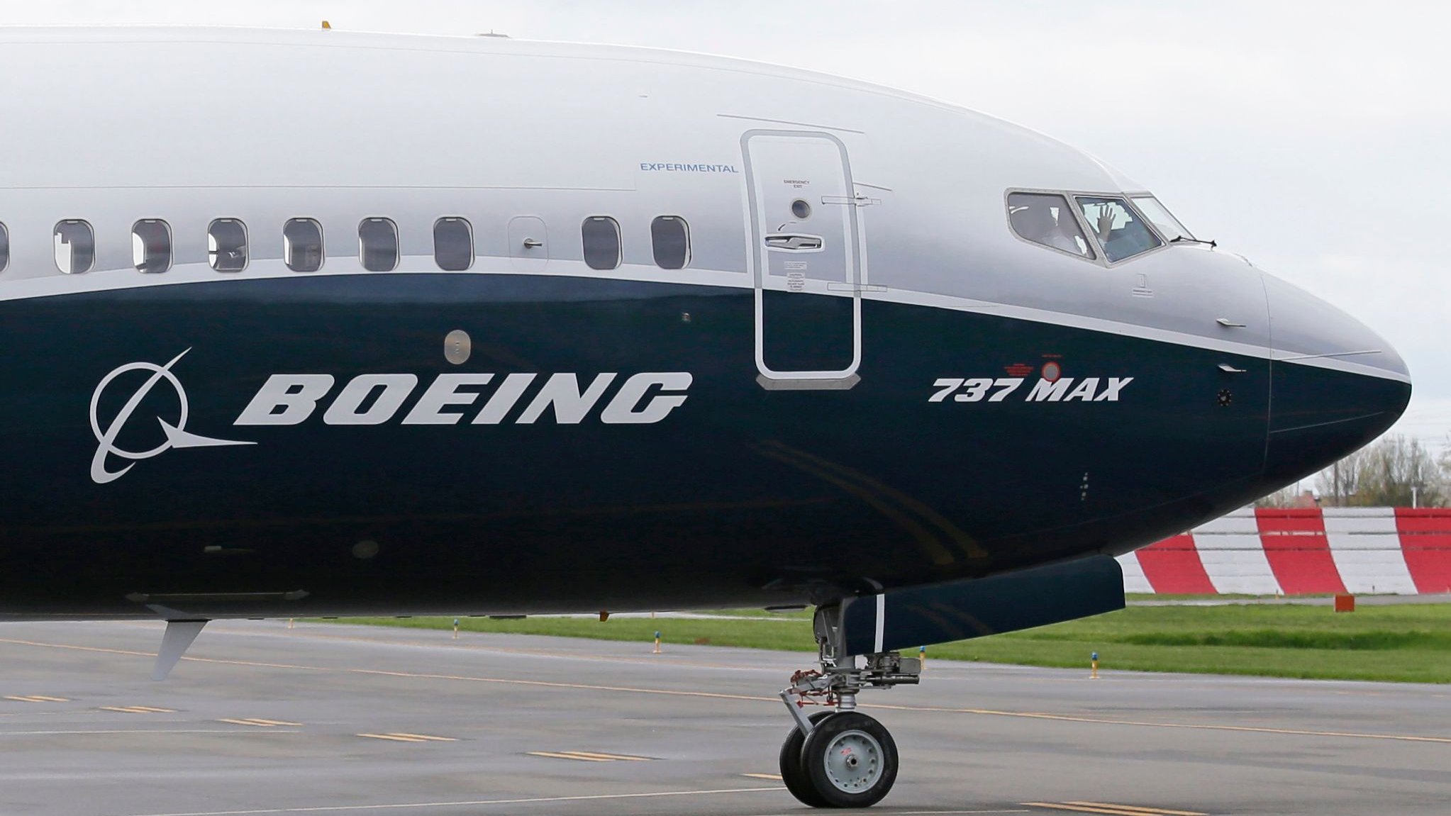 Luftfahrt: Boeing baut weniger 737 Max als geplant – Aktie fällt deutlich